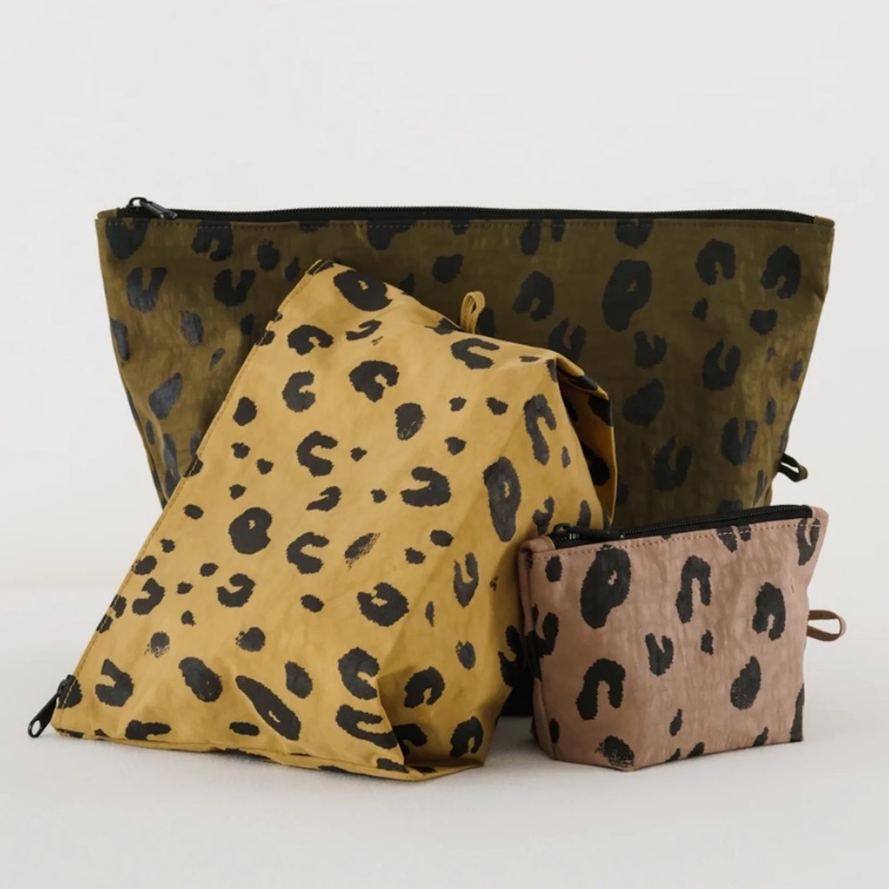 Baggu Leopard tri color go pouch set brand new